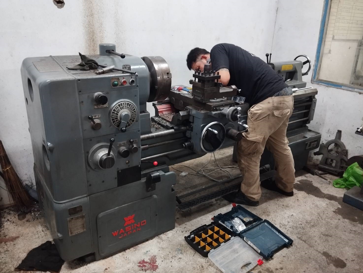 ทีมช่าง IDEA CNC ติดตั้ง Linear Scale 3 แกน บนเครื่องมิลลิ่งในโรงงานลูกค้า